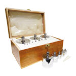 BÁSCULA TARA PARA CALIBRAR JUEGO CON 16 PIEZAS 5000 g "X"